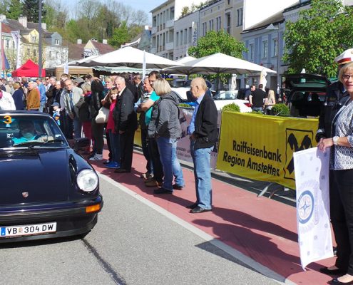 Automobile Freuden im Drei-Viertel-Takt-Takt-Takt ...